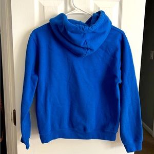 Gildan hoodie size XS, color blue.